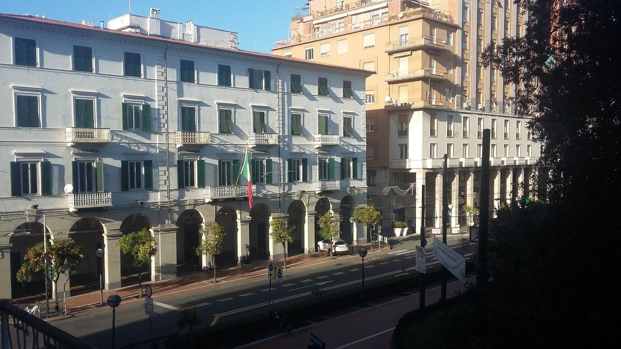 Residenza Viani Guest House La Spezia Kültér fotó